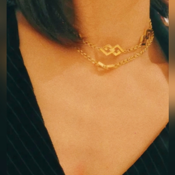 Givenchy Gold-plated Double G Long Necklace - Picture 2 of 6